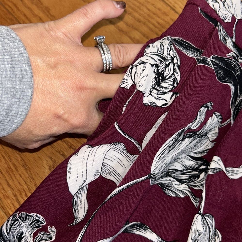 Banana Republic skirt - Picture 4 of 6